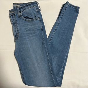 Levi’s- Vintage Mile High Super Skinny Light Wash Denim Jeans, Size 28